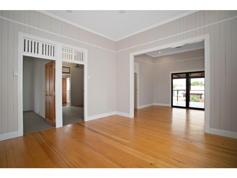 4 Macdonald Street, South Mackay QLD 4740