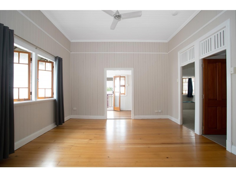 4 Macdonald Street, South Mackay QLD 4740