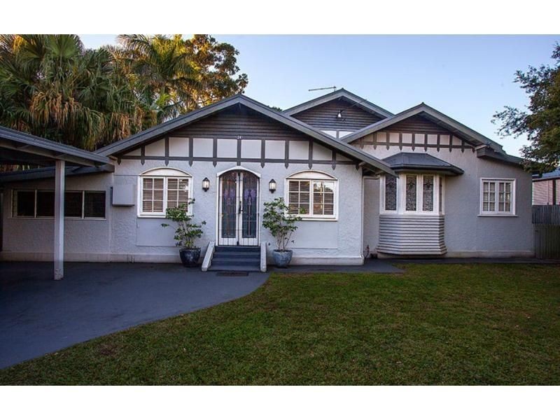 34 Tait Street, West Mackay QLD 4740