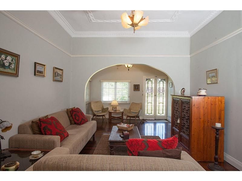 34 Tait Street, West Mackay QLD 4740