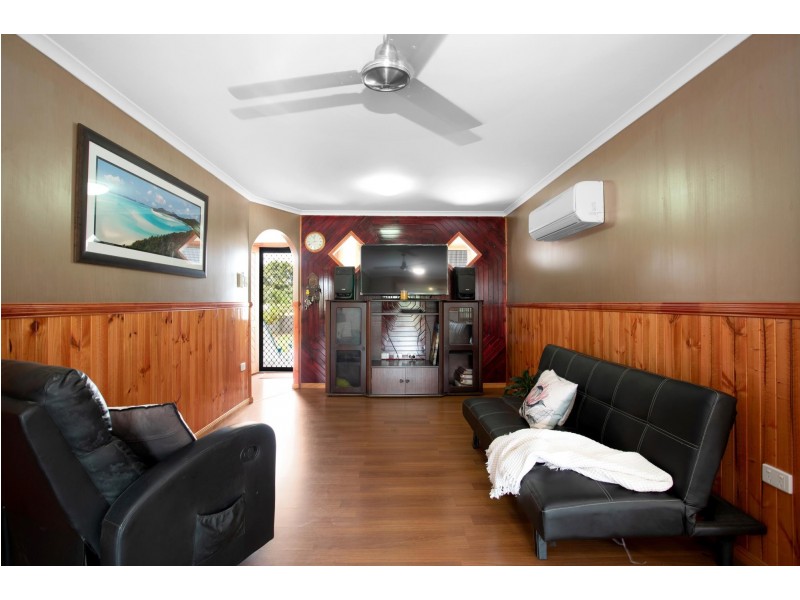 6 Emu Street, Slade Point QLD 4740