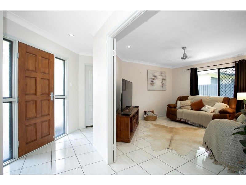 13 Peacock Pl, Marian QLD 4753