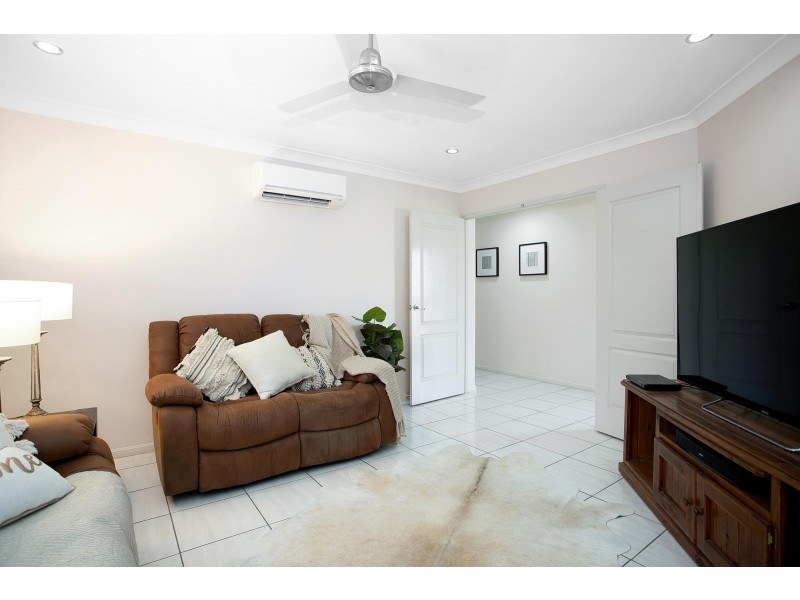13 Peacock Pl, Marian QLD 4753