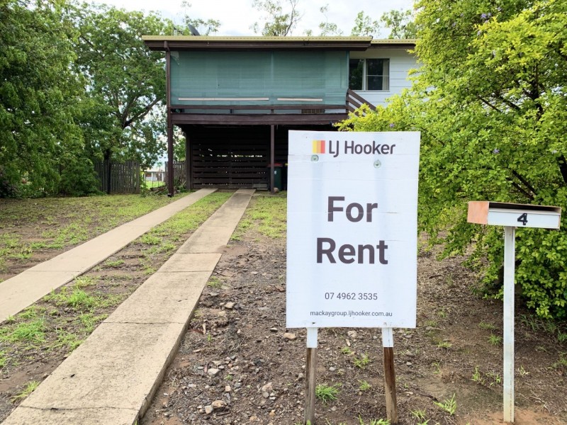 4 Adair Street, Dysart QLD 4745