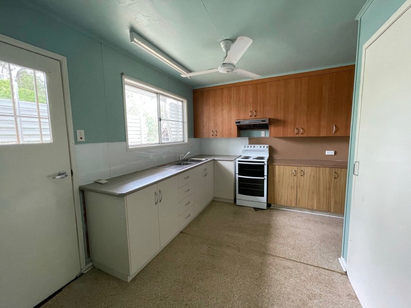 4 Adair Street, Dysart QLD 4745