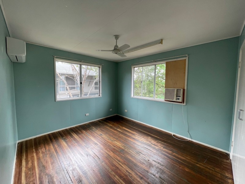 4 Adair Street, Dysart QLD 4745