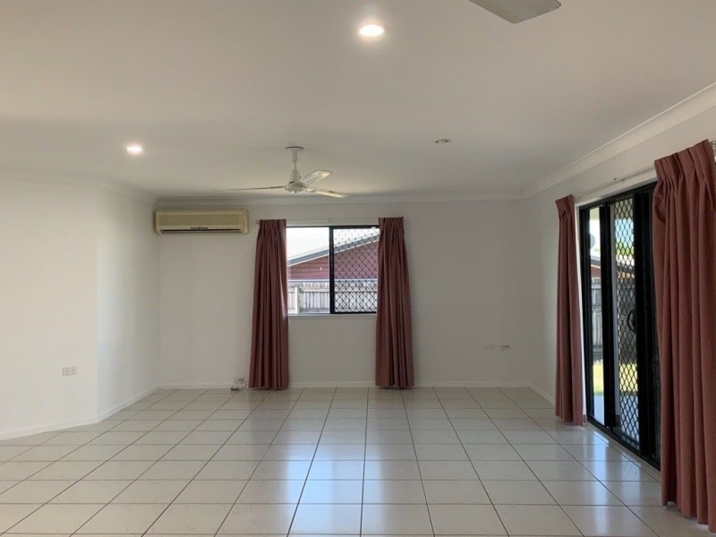 3 Hawkins Street, Bucasia QLD 4750