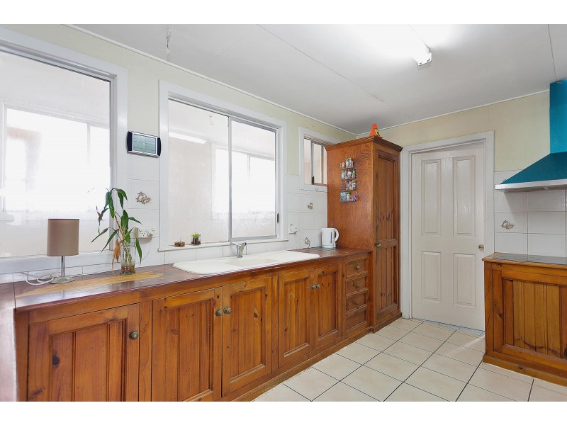 7 Lavarack Street, North Mackay QLD 4740