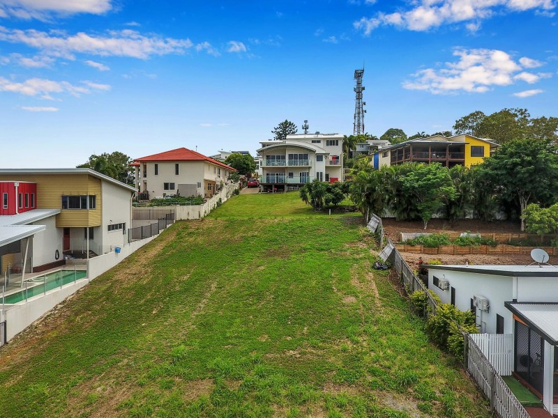 11 Nunkeri Drive, North Mackay QLD 4740