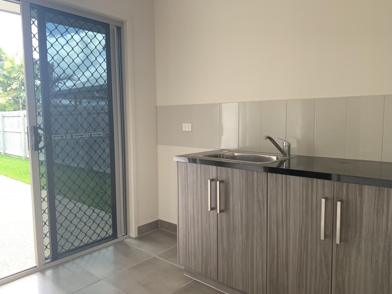 42 Sonoran Street, Rural View QLD 4740