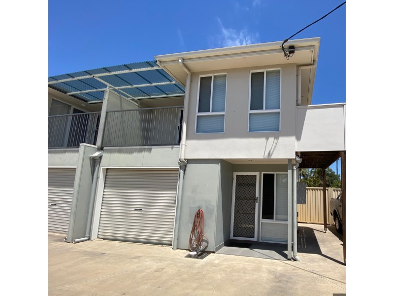 1/19 Oxley Street, Moranbah QLD 4744