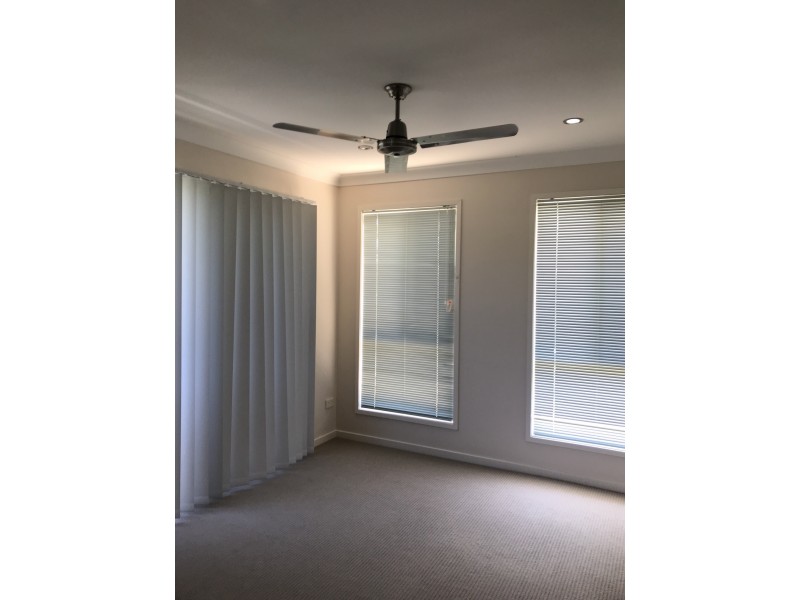 1/19 Oxley Street, Moranbah QLD 4744