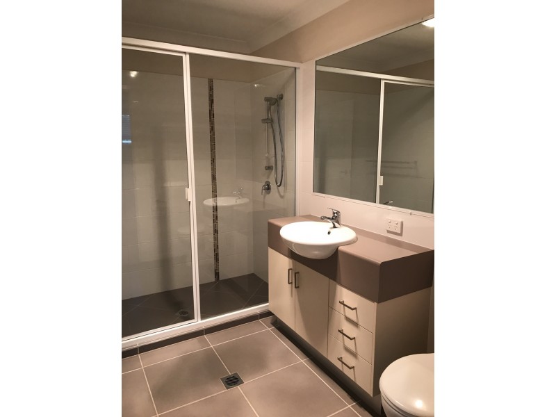 1/19 Oxley Street, Moranbah QLD 4744