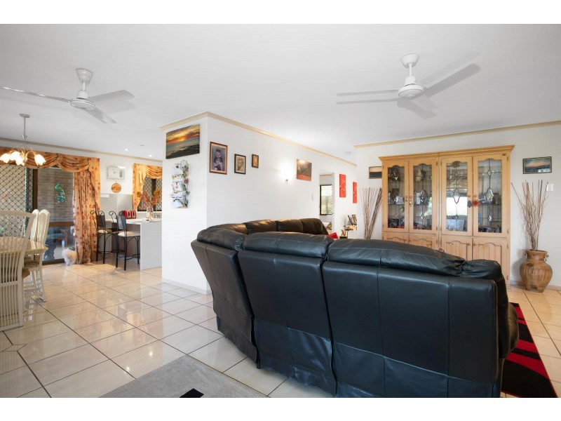 14 Cilla Hill Court, Sarina Beach QLD 4737