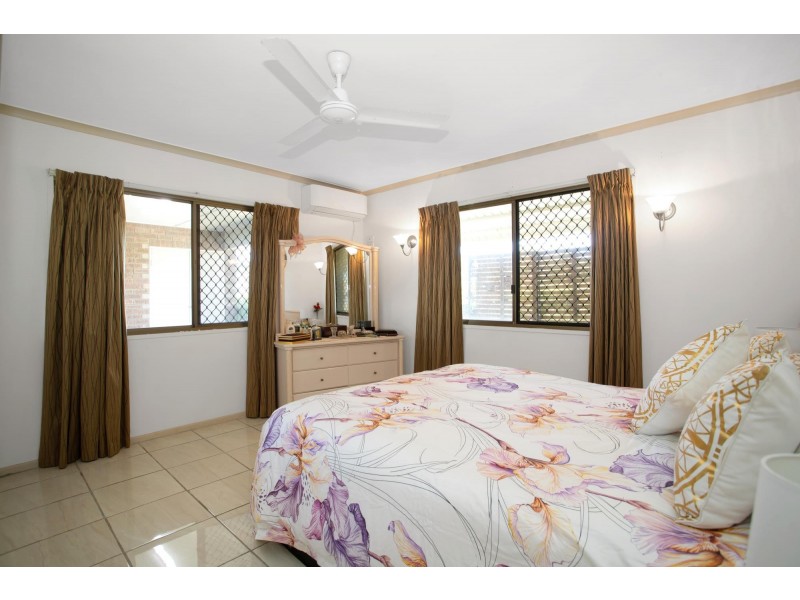 14 Cilla Hill Court, Sarina Beach QLD 4737