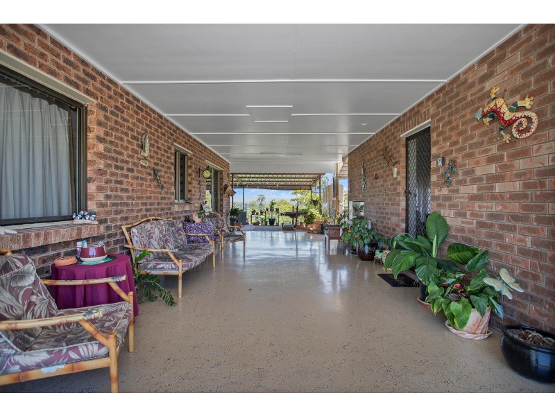 14 Cilla Hill Court, Sarina Beach QLD 4737