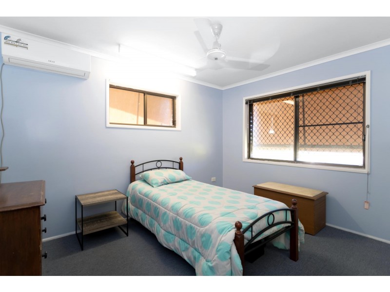 14 Cilla Hill Court, Sarina Beach QLD 4737