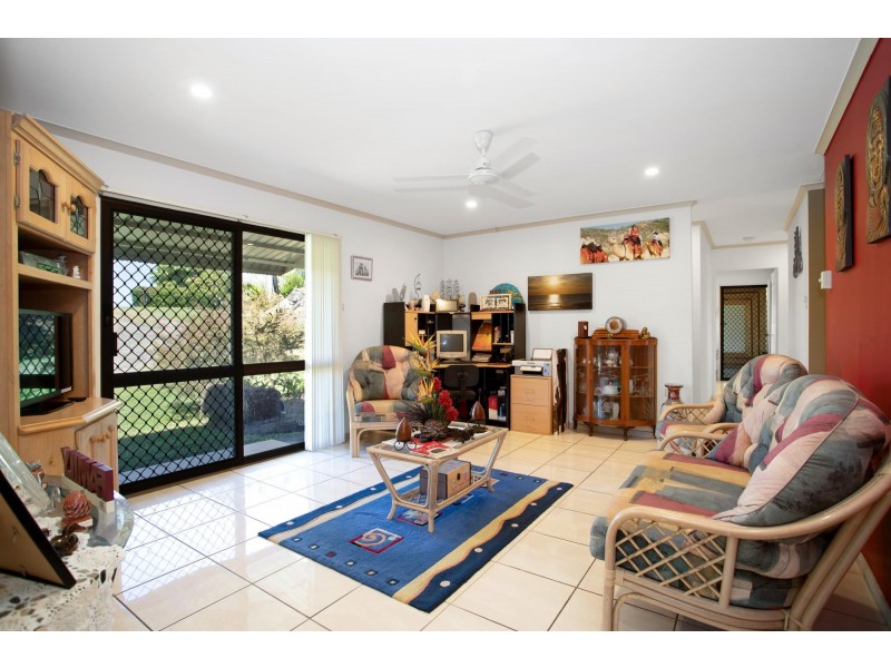 14 Cilla Hill Court, Sarina Beach QLD 4737