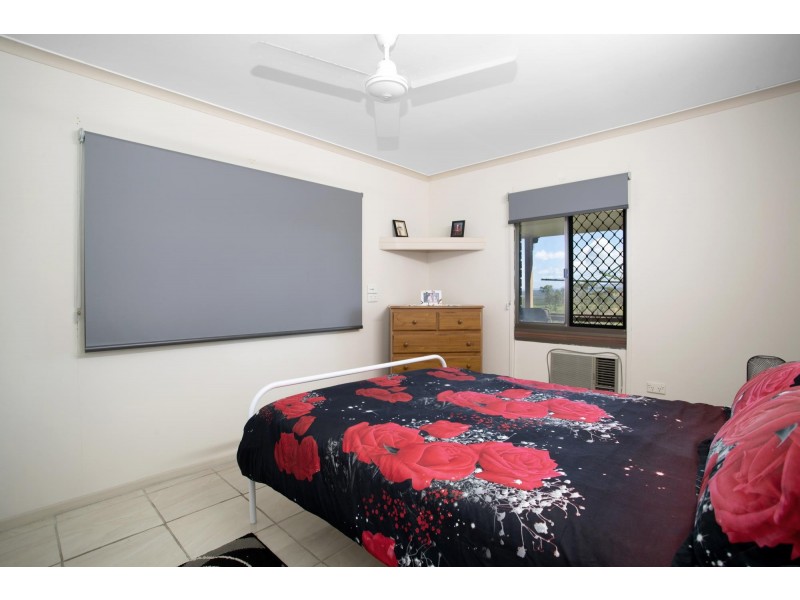 14 Cilla Hill Court, Sarina Beach QLD 4737