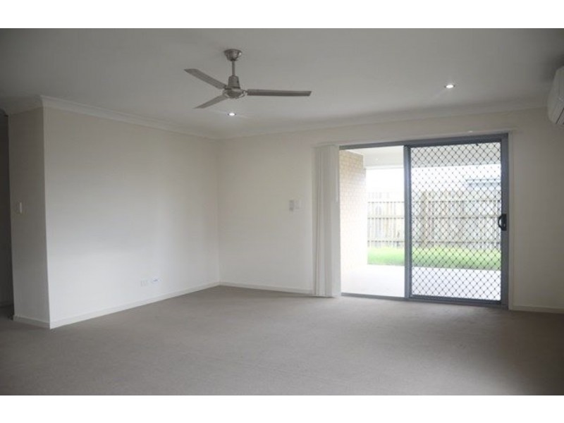 1 Robin Street, Moranbah QLD 4744
