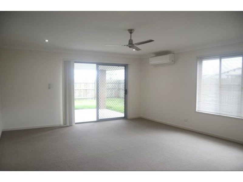 1 Robin Street, Moranbah QLD 4744