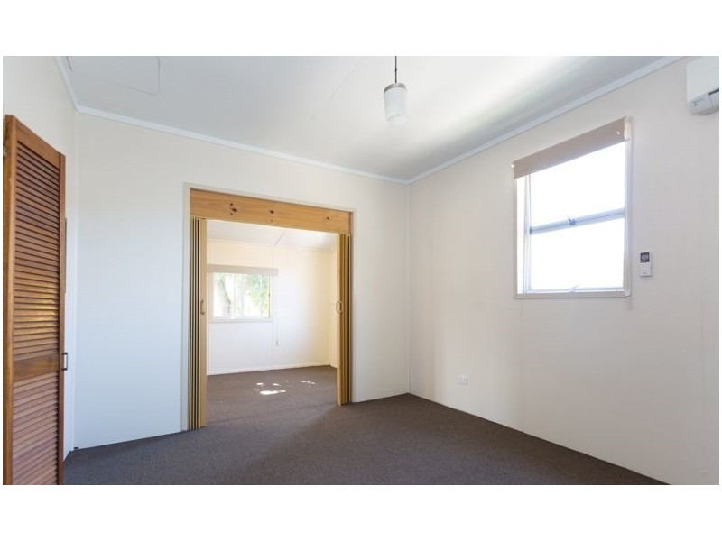 9 Pratt Street, South Mackay QLD 4740