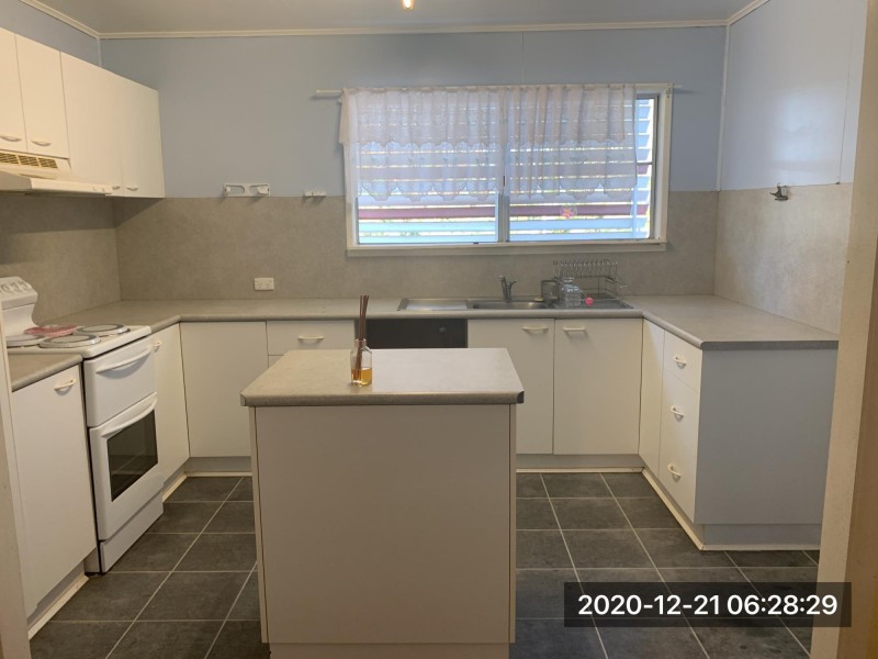 27 Brock Crescent, Dysart QLD 4745