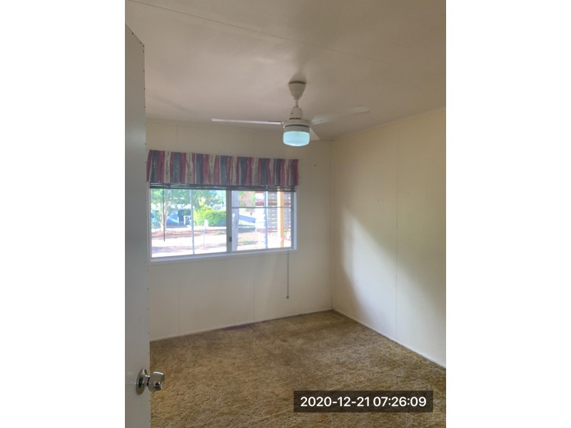 27 Brock Crescent, Dysart QLD 4745