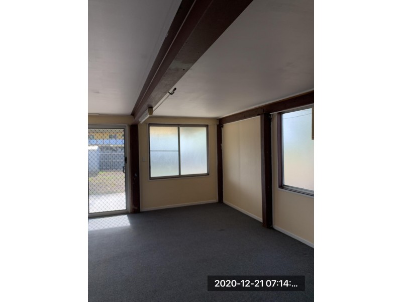 27 Brock Crescent, Dysart QLD 4745