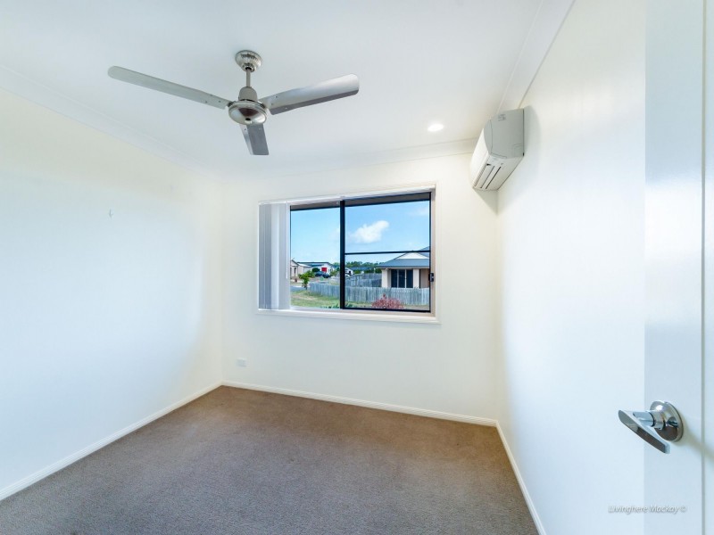 50 Miami Terrace, Blacks Beach QLD 4740