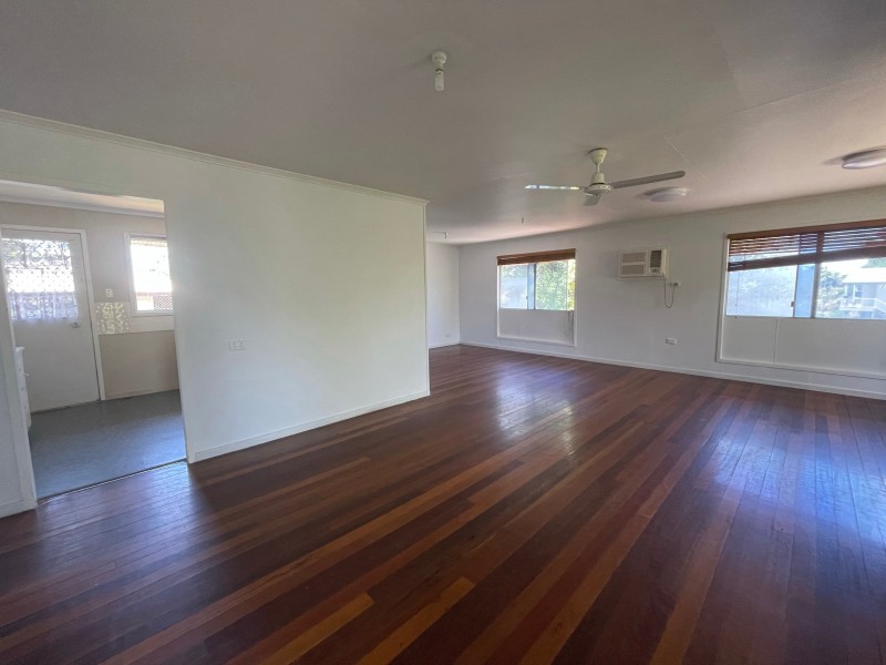 6 Fraser Street, Moranbah QLD 4744