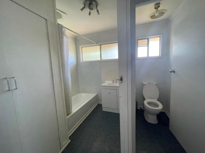 6 Fraser Street, Moranbah QLD 4744