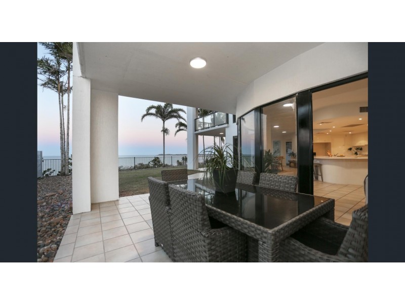 17 Sunrise Place, Blacks Beach QLD 4740