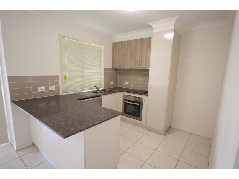 40 Newport Parade, Blacks Beach QLD 4740