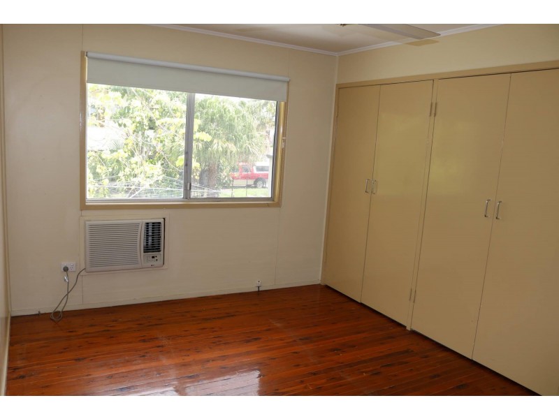 24 Macdonald Street, Dysart QLD 4745