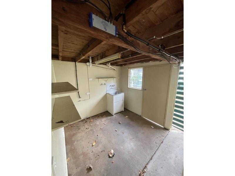 24 Macdonald Street, Dysart QLD 4745