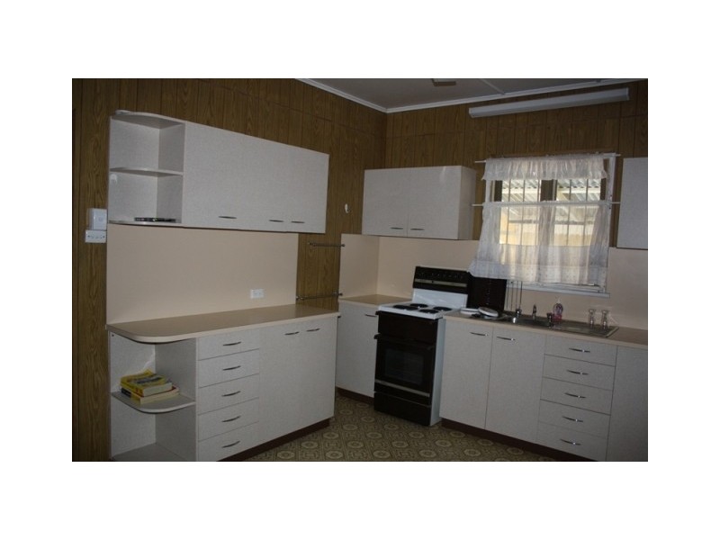 36 Scott Street, South Mackay QLD 4740