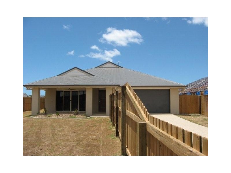 1/25 Miami Tce, Blacks Beach QLD 4740
