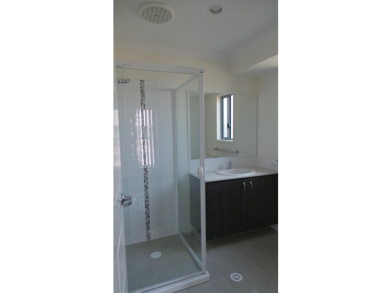 19 Warilla View, Blacks Beach QLD 4740