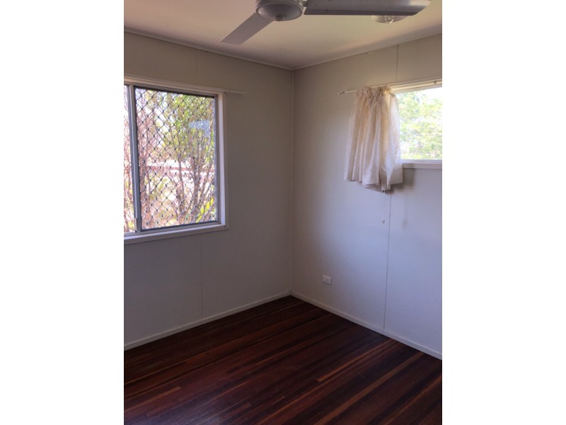 5 Scott Street, Dysart QLD 4745