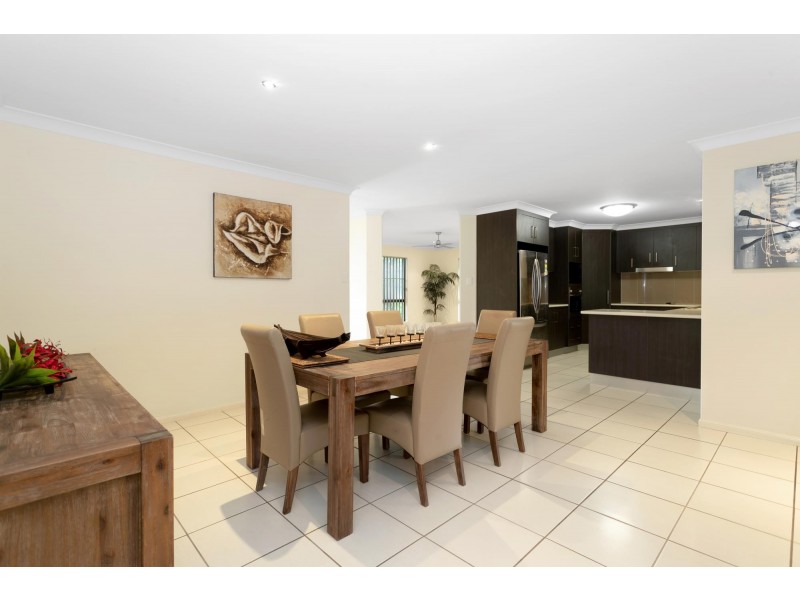 14 Mida Lane, Ooralea QLD 4740