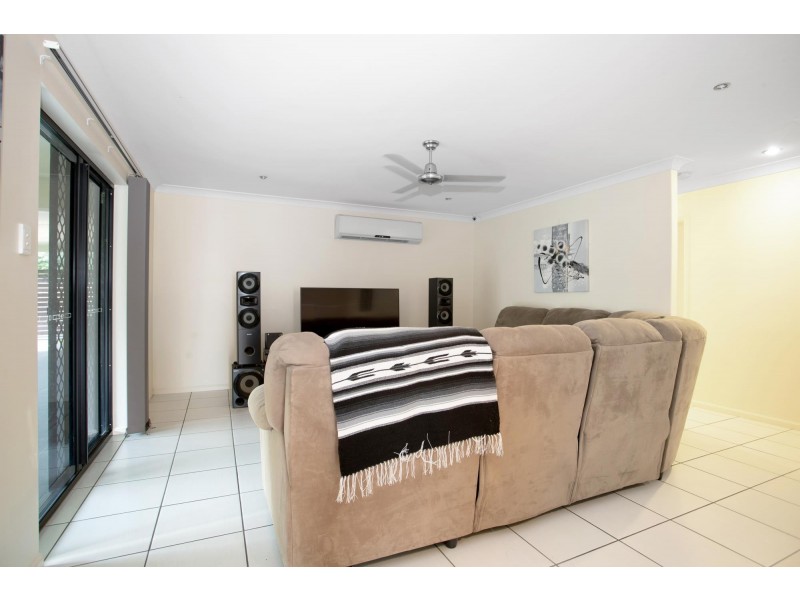 14 Mida Lane, Ooralea QLD 4740