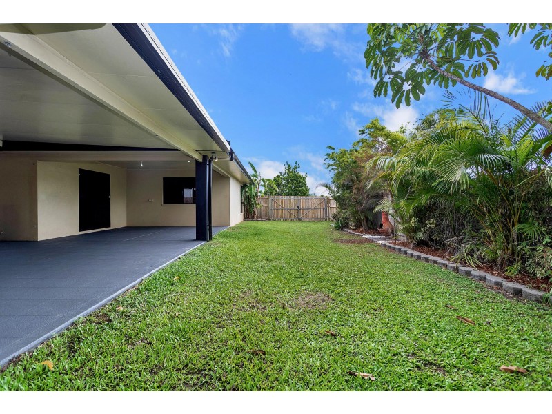 14 Mida Lane, Ooralea QLD 4740