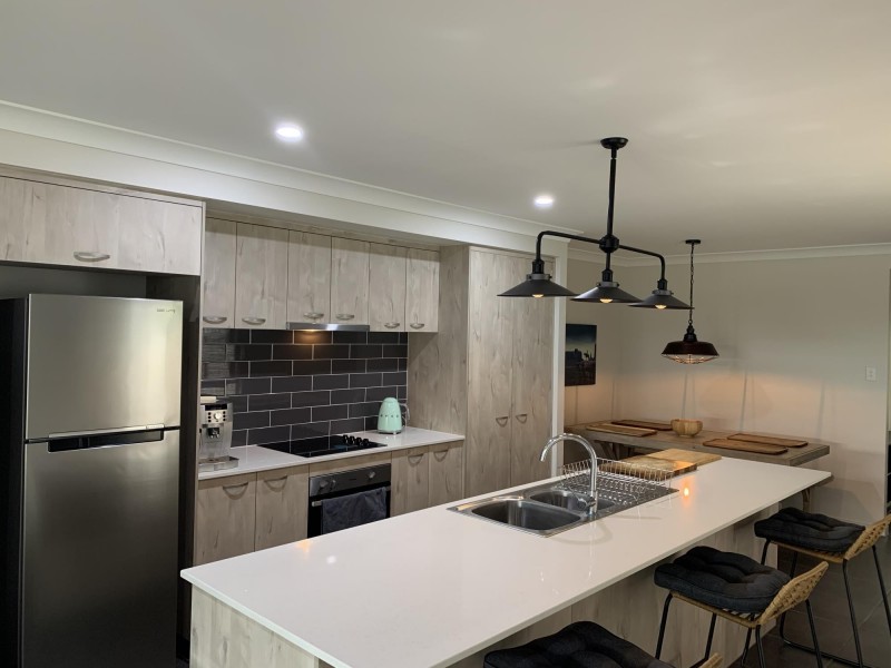 32 Thorn Avenue, Rural View QLD 4740