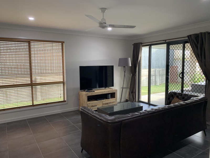 32 Thorn Avenue, Rural View QLD 4740