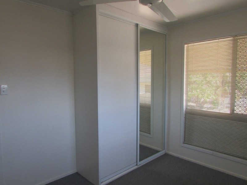 25 Lawson Drive, Moranbah QLD 4744