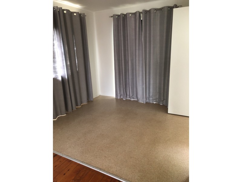 5 Adair Street, Dysart QLD 4745