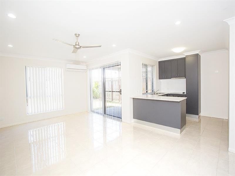 11 Cable Court, Blacks Beach QLD 4740