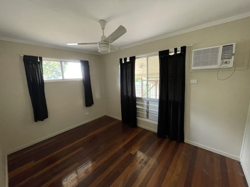 12 Cobb Court, Moranbah QLD 4744