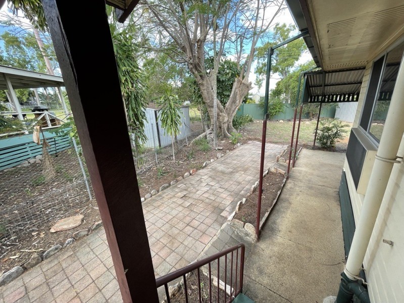 12 Cobb Court, Moranbah QLD 4744